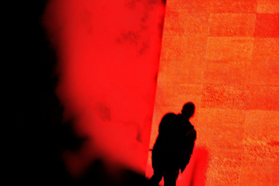 Nova Versão de Documentário de Kanye West “In Whose Name” Promete “Mudar Tudo”, Diz Diretor